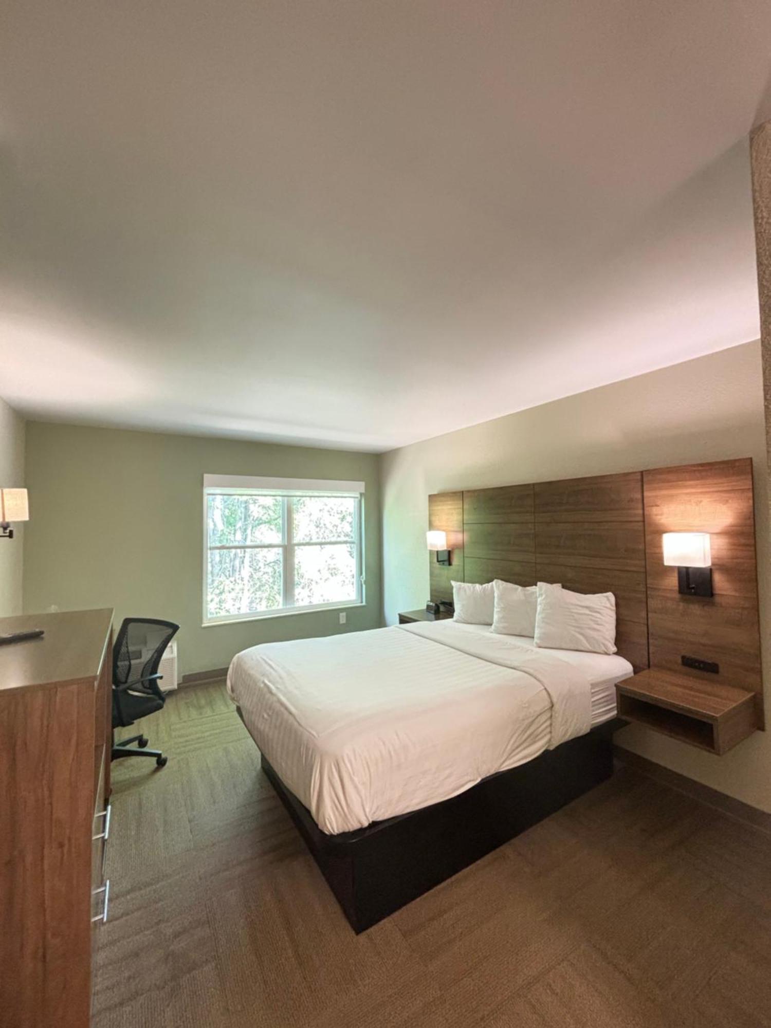 Baymont By Wyndham Lake Park Valdosta I75 Exterior photo