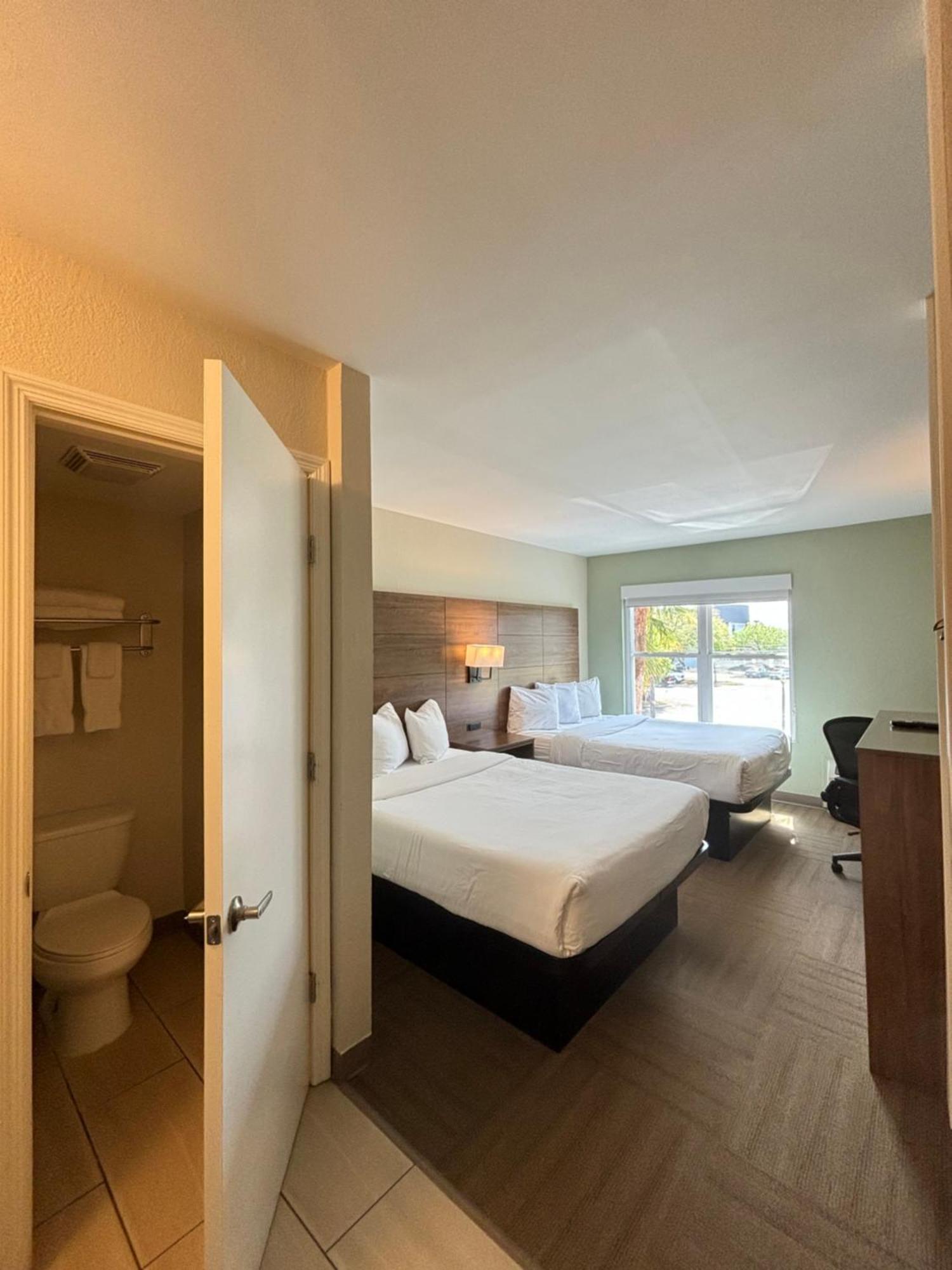 Baymont By Wyndham Lake Park Valdosta I75 Exterior photo